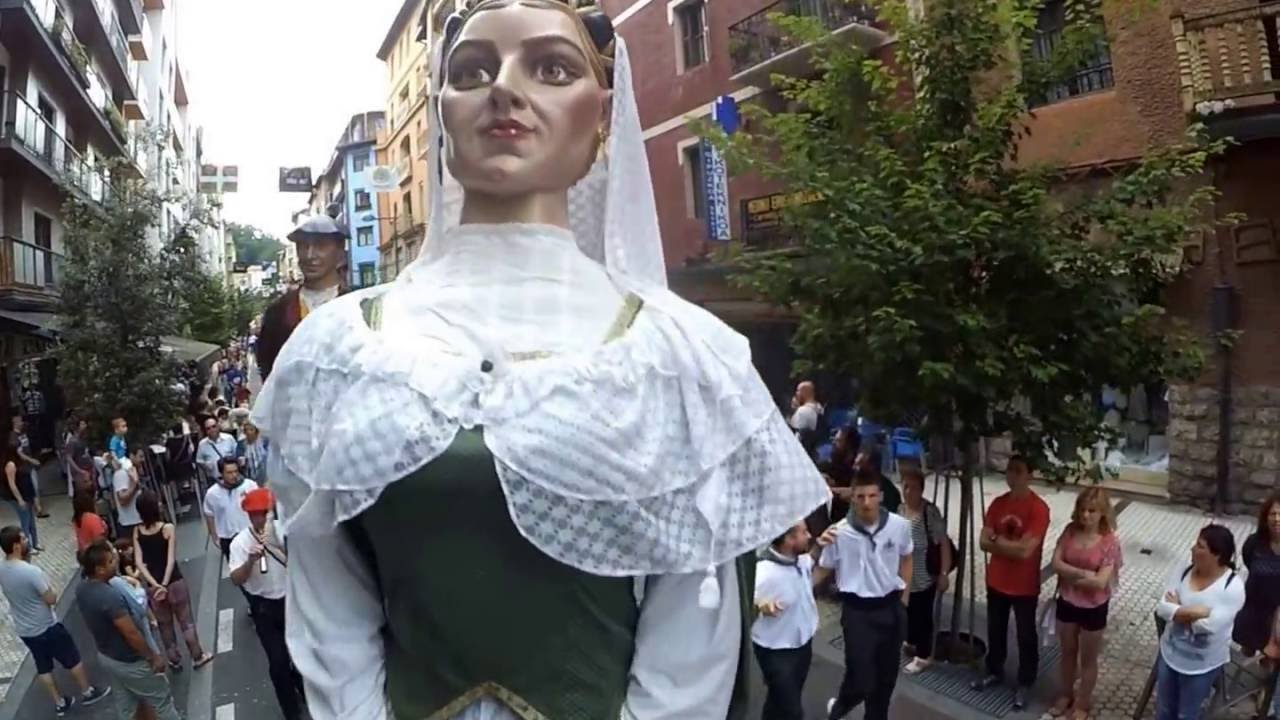 GIGANTES MADALENAK 2016