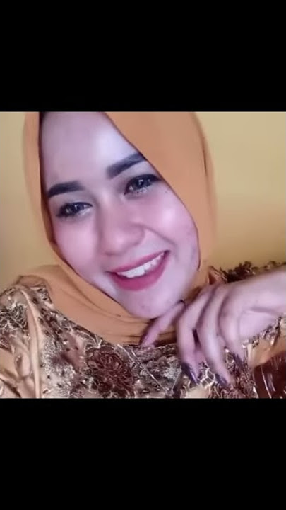 tante cantik