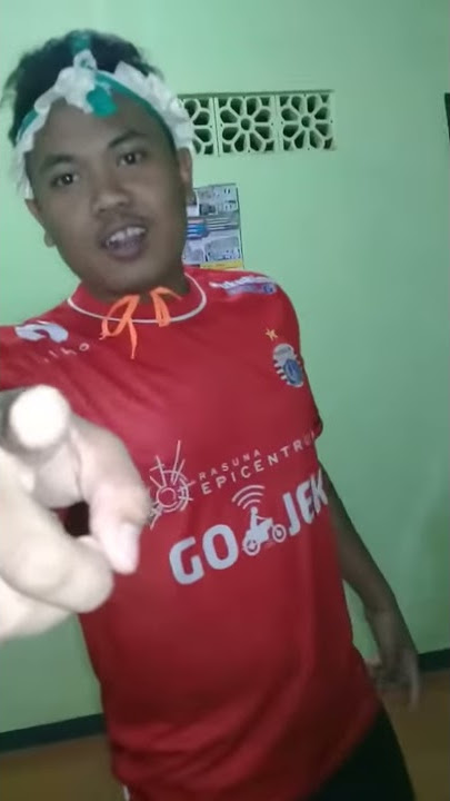 Pembukaan video klip