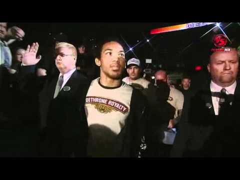 WEC 53 Ben Henderson vs Anthony Pettis ENTRANCE ON...