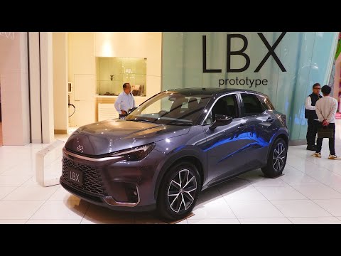 LEXUS 新型LBX "COOL"（prototype） ソニッククロム＆ブラック ミッドランドスクエア内のトヨタ自動車ショールーム1F レクサスギャラリー ミッドランドスクエア 2023.11.6