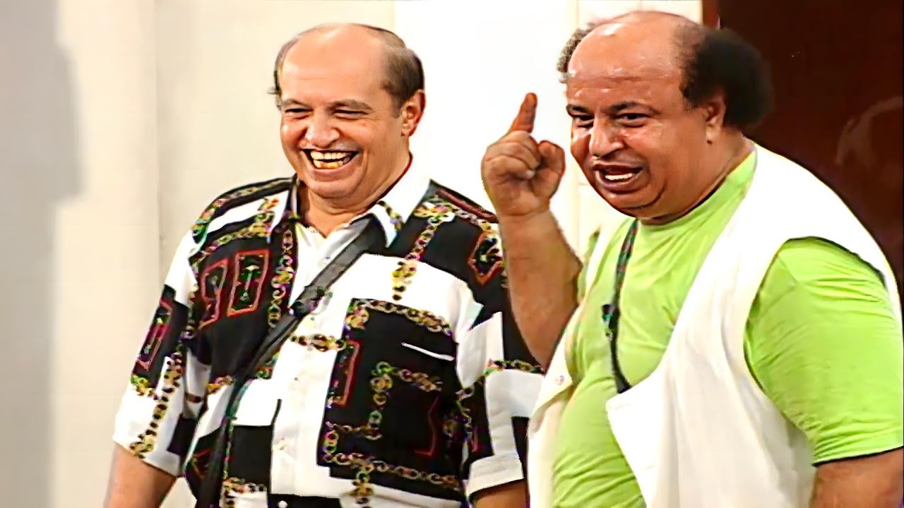 محمود القلعاوي مش قادر يمسك نفسه من الضحك لما واحد من الجمهور احرجه هو ومحمود غريب بسبب شعرهم 😂😂