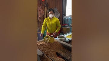 Lò làm Hủ Tiếu ở Chợ Nỗi Cái Răng/ Cần Thơ / VN