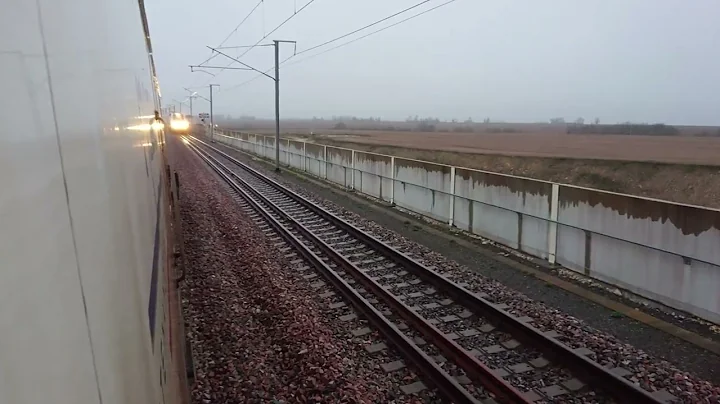 Au plus près du passage d'un TGV à 320km/h !