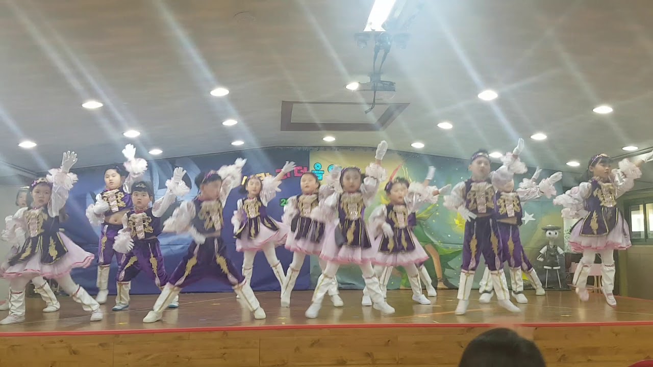 소라유치원 7세 치어리딩 '그대에게'