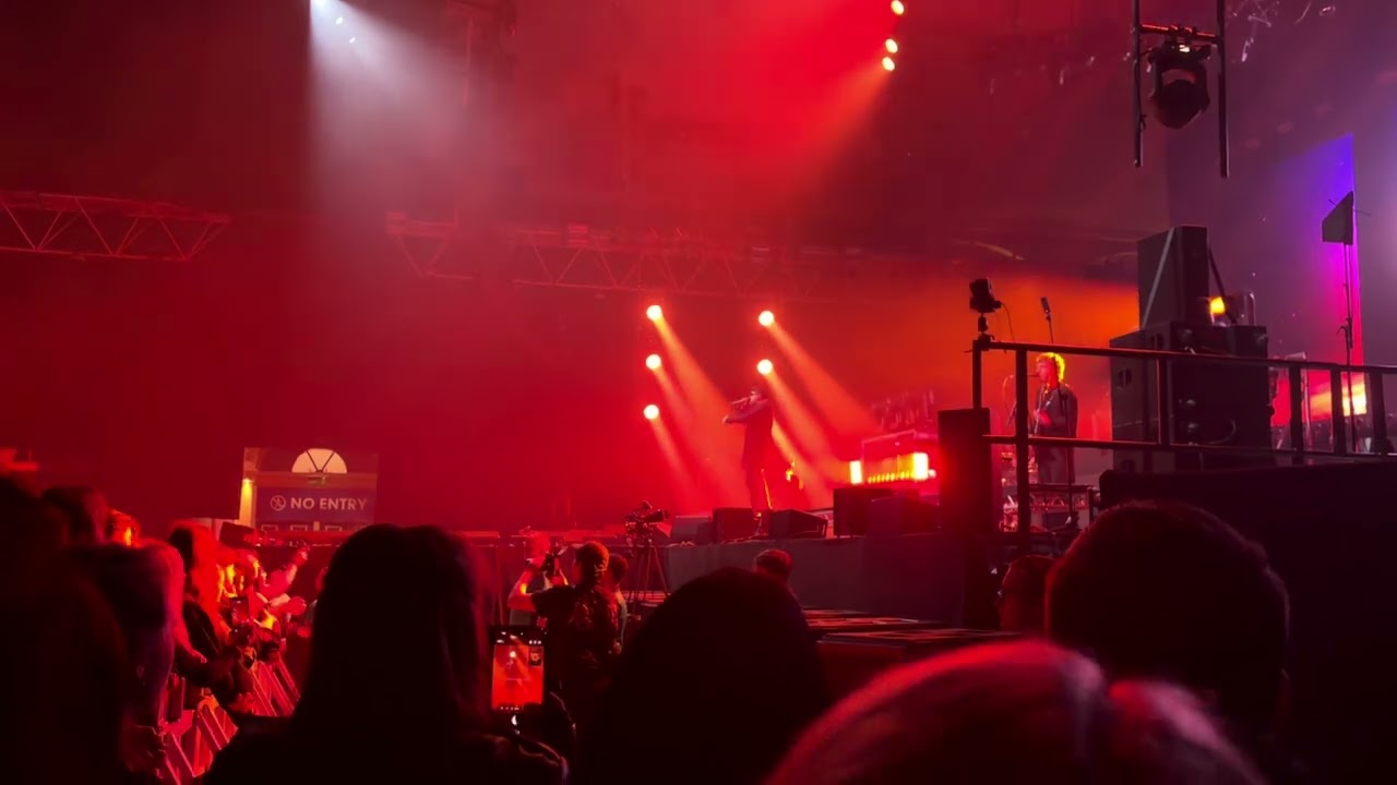 Dayseeker - Pale Moonlight (live at the Alexandra Palace 2026)