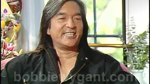 Graham Greene "Dances With Wolves" 1990 - Bobbie W...