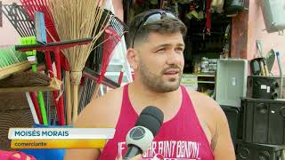 Prefeitura derruba abrigo de ônibus construído por moradores em MG screenshot 5