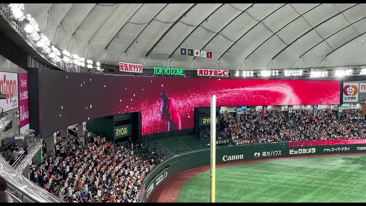 NEWS〜10th〜anniversary in TOKYODome 超美品❤︎ Tokyo Dome amazing ￼￼screen from my trip to Tokyo, Japan