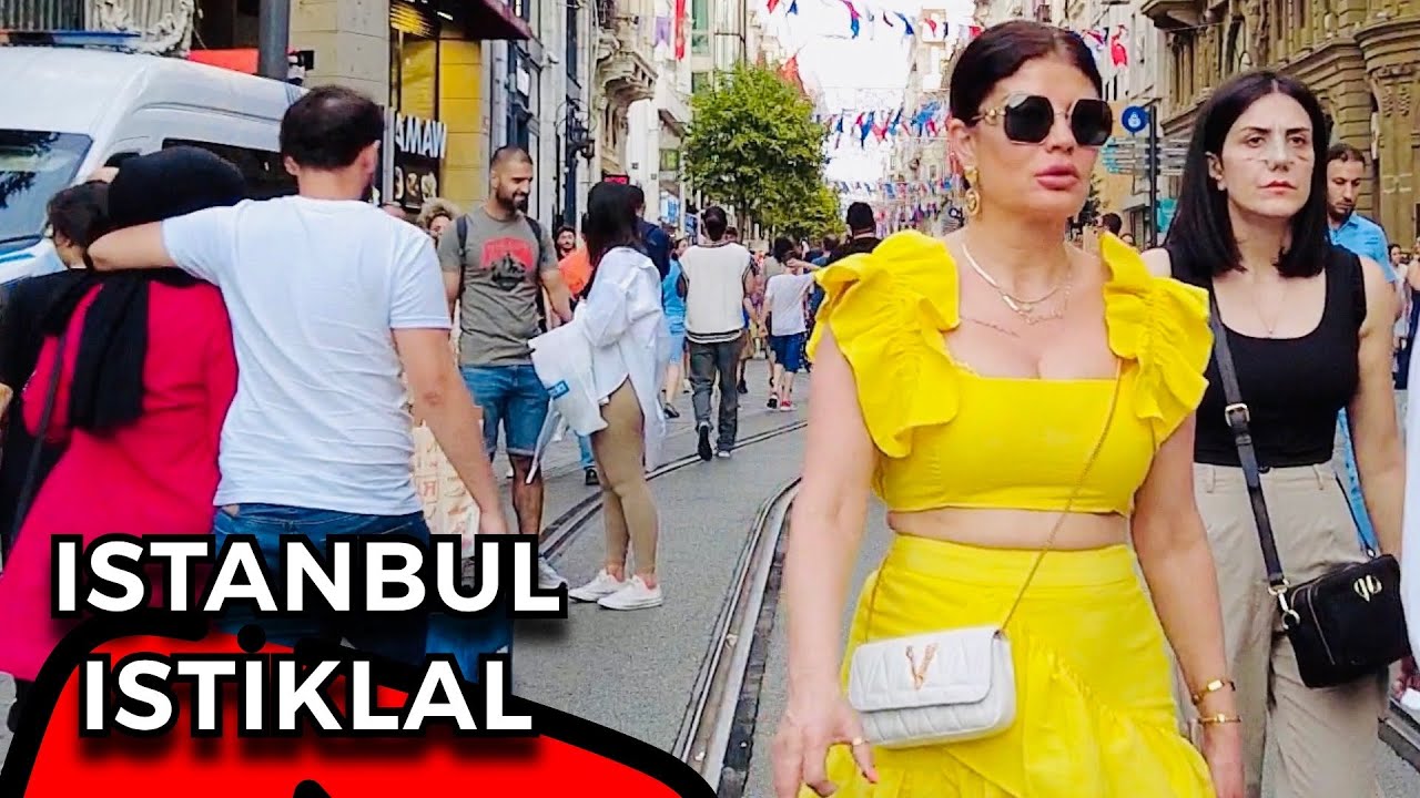 ISTANBUL 2022 ISTIKLAL AVENUE WALK WITH ME 🌧🌥 31 August - YouTube