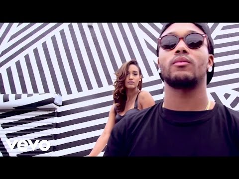 Video: Vlera neto e Romeo Miller: Wiki, i martuar, familja, dasma, paga, vëllezërit e motrat