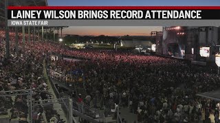 Lainey Wilson sets grandstand attendance record