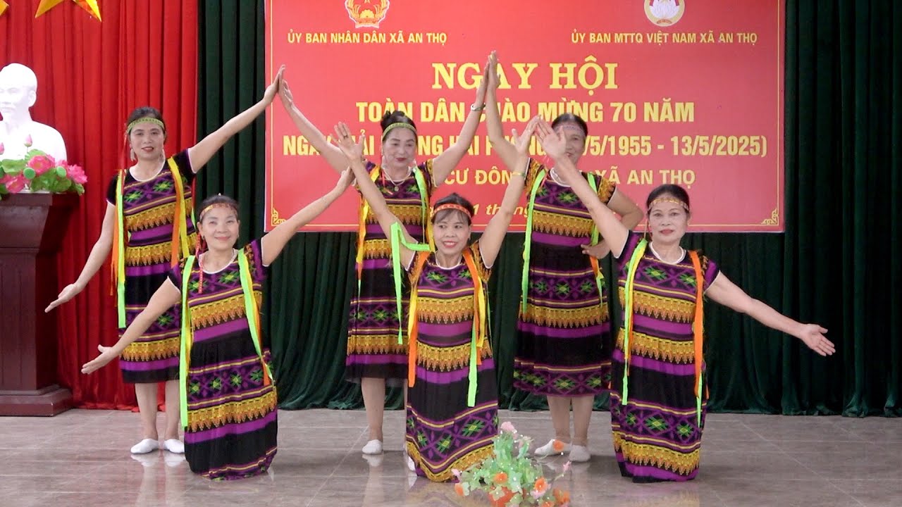 TIẾNG ĐÀN TA LƯ / CLB VĂN HOÁ TÂM LINH LÀNG VĂN HOÁ ĐÔNG HẠNH