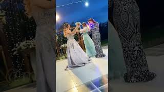 رقص مو طبيعي العروس وقعت