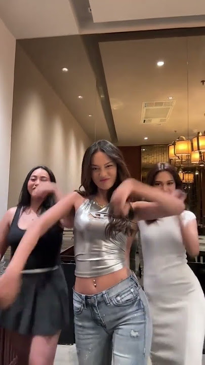 Erika Carlina #erikacarlina #goyang #tiktok