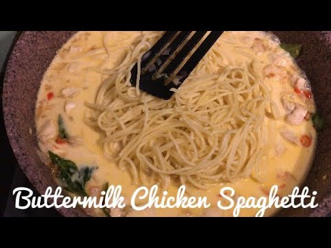 Video: Spaghetti Dengan Ayam Dalam Saus Krim