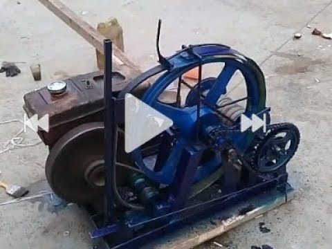 Merakit hoist manual alat bantu pindah material ke lantai  