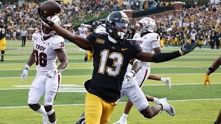 Radio announcers lose it after App State wins on miraculous Hail Mary. “The mountain miracle”