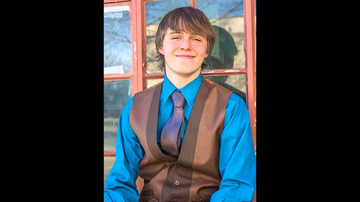 Jacob Schaefer Senior Portraits