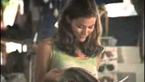 I Am Canadian - Very Funny Commercial Video [from www.metacafe.com].flv