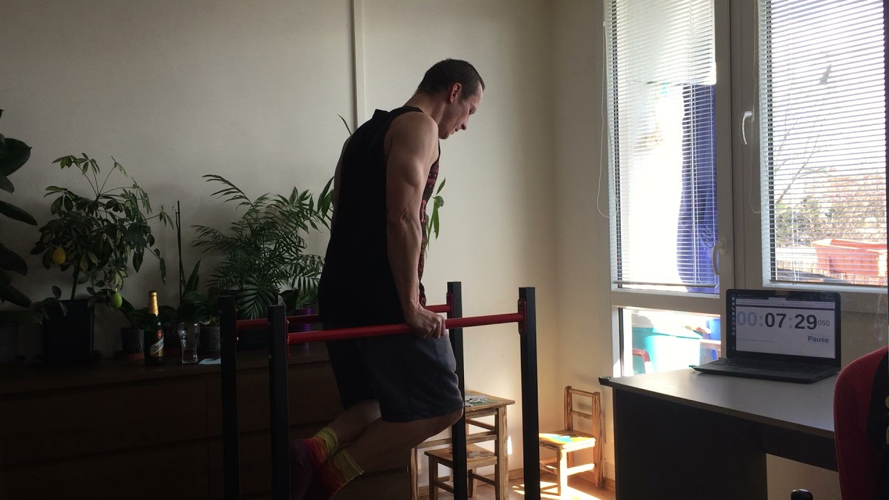 468 dips in 40 minutes