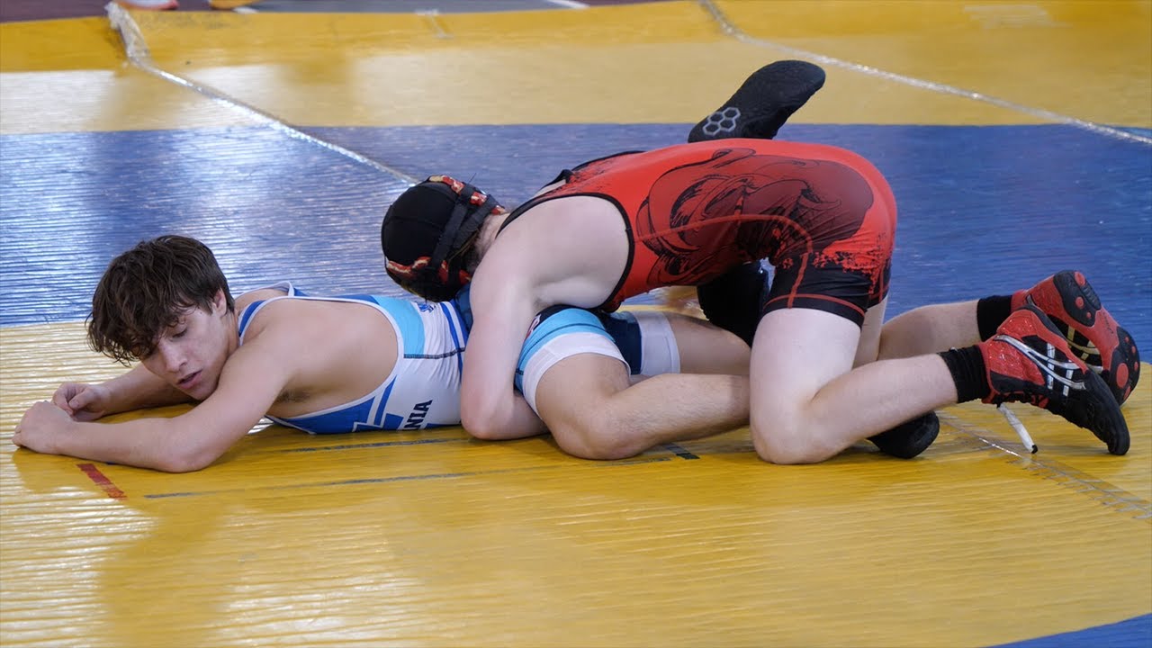 Josef Garshnick of Pennsylvania [R] v. Colin Marano of Grit Mat Club [B] (126)