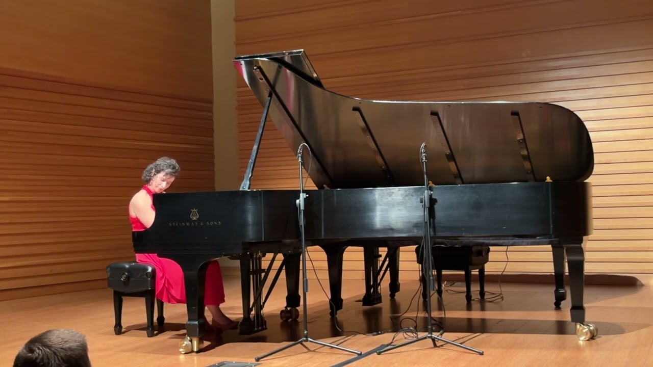 Prelude in C major, BWV 846 - J.S. Bach - Ghadeer Abaido (Piano) Live