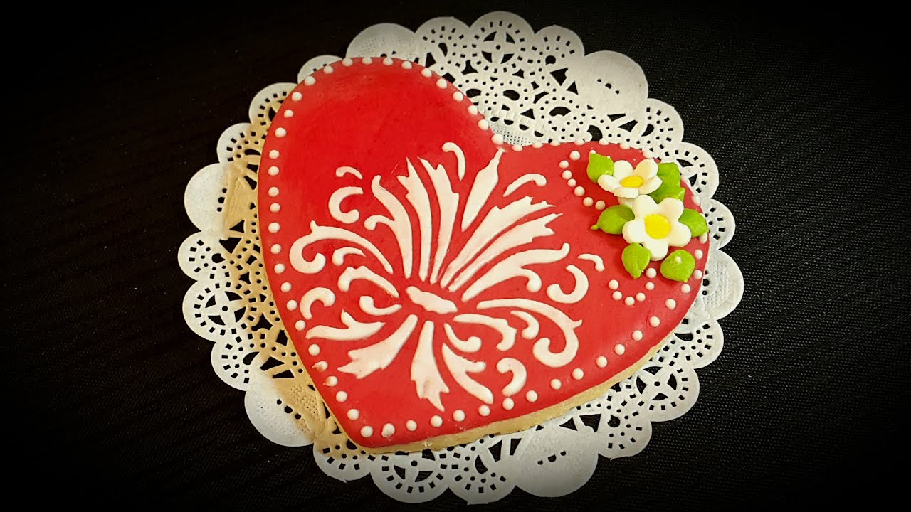 تزيين الكوكيز بالاستنسل