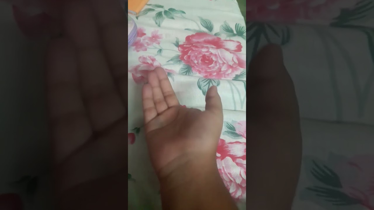 tricky hand trick..hand illusion ..subscribe if u think it is realistic