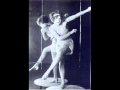 Ross & Sargent - Nellie The Nudist Queen 1933