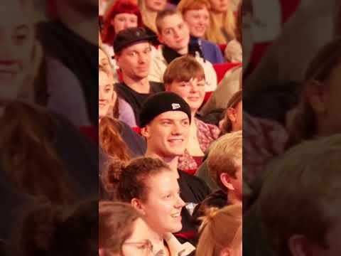 Wer hat schon mal in einer Reality Sendung mitgemacht? Kommt zu meiner neuen Tour & sagt es mir!