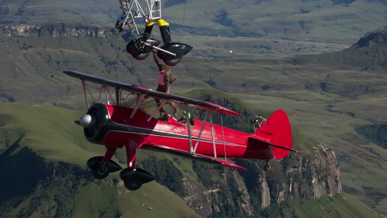 空中を移動する危険度MAXのスタント！『ミッション：インポッシブル