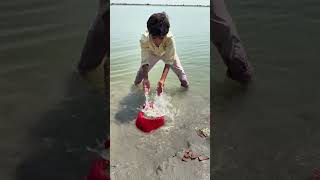 Laal Mataki Mai Kiys Nikaka Niksla Ki Nsdi Mese Ak Bhsi Ne Lakho Rupye Mile. Narora Mile Manish Bhai