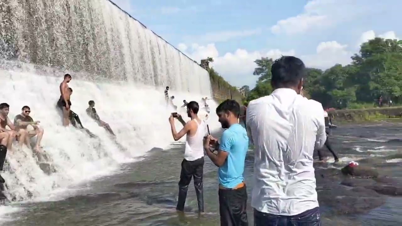fun at Khandari Lake Dam Jabalpur khandari khandarilake YouTube