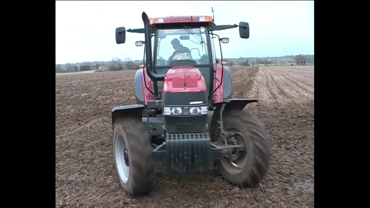 CASE IH MAXXUM MXM120 AND CHANCE CULTIVATOR
