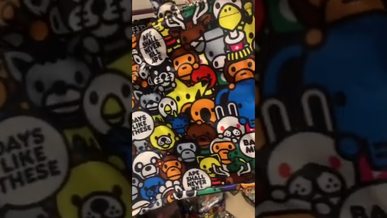 Would you rock Bape Baby Milo Bag? Credit: oghypeshop  