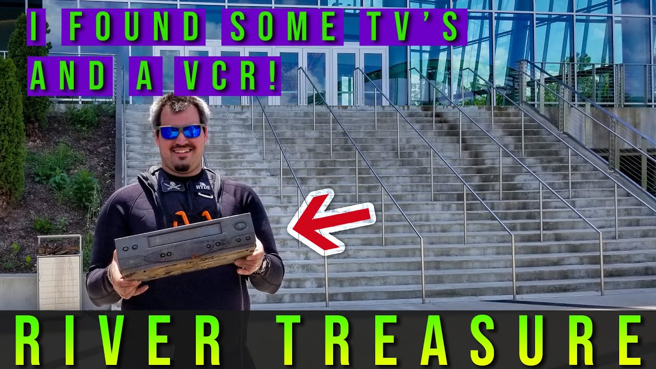 River Treasure - I found TV's and an old VCR! (2020)