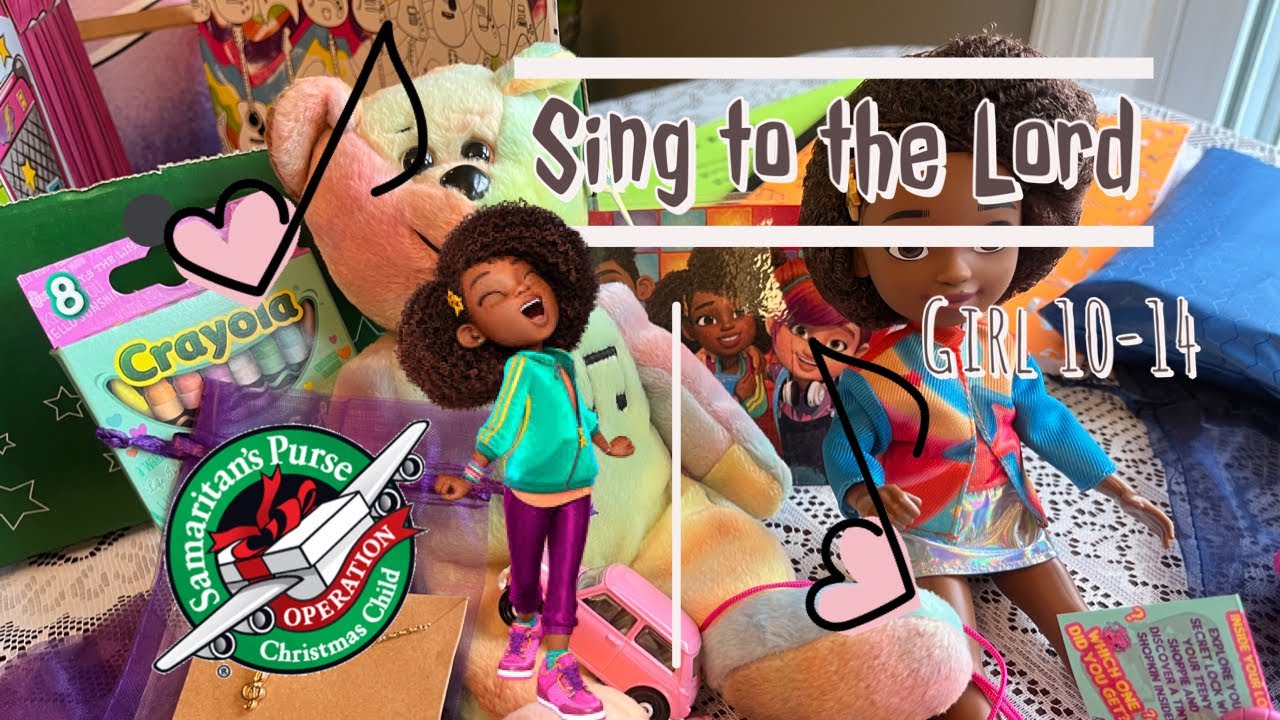 Пойте Господу! Распаковка коробки с обувью для девочки 10–14 лет в рамках операции «Рождественски...