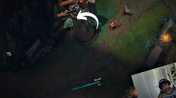 Rare Mid Lane Scuttle Crab in Tyler1