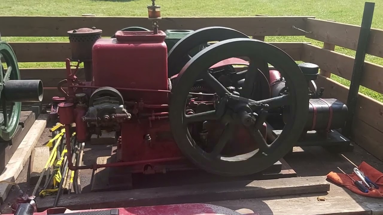 International Harvester Titan Hit and Miss Engine