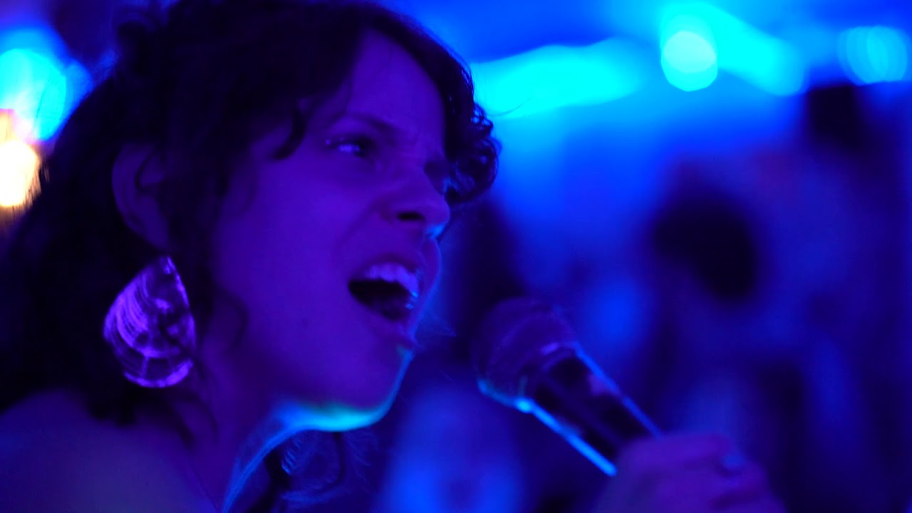 Comb Down TEASER - YouTube