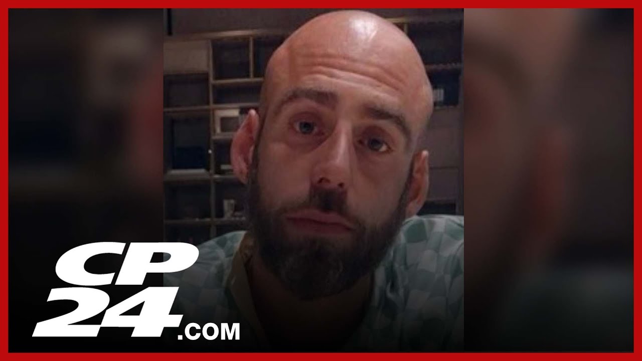 Police identify victim in fatal downtown Toronto stabbing - YouTube
