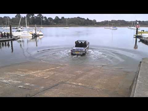 Awesome amphibious car / rib - very James Bond - Gibbs Humdinga
