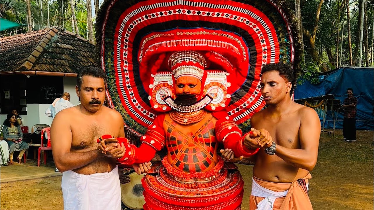 ഉദയമാനൂർ ഊർപ്പഴശ്ശി ദൈവത്താർ/Urpazhashi Daivathar Nittukomath Theyyam 2025
