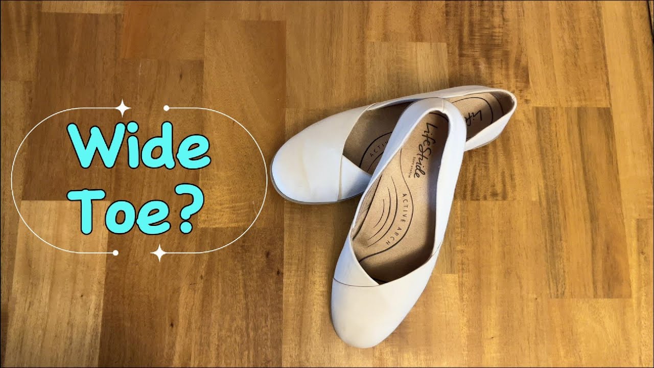 Comfy & Cute LifeStride Flats | Close-Up Look & Try-On