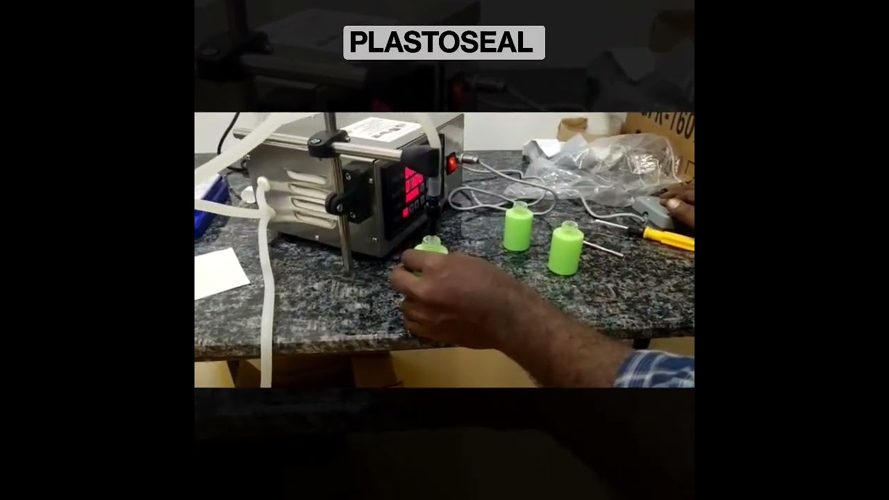 Digital liquid filler / Small quantity liquid filling machine 5 ml - 4000 ml / Perfume filling