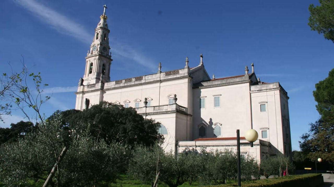 Fátima (Portugal) 12.000 hab. El Santuario de Fátima es uno de los mayores referentes del culto.