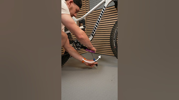 Remove Your Bike's Pedals...EASY ✅
