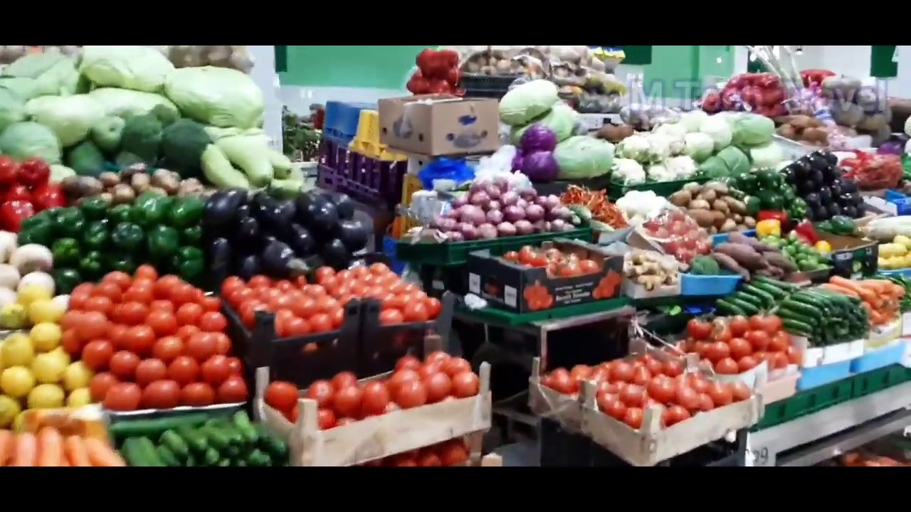 Dubai Fruits Vegetable Market Deira Fruit Vegetable Market Malayalam YouTube