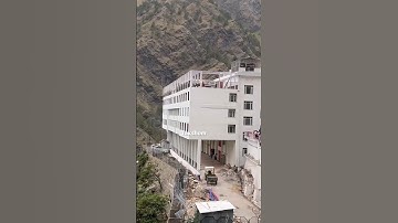 माई तेरी चुनरियाँ लहरायी Vaishno Devi Yatra #vaishnodevi #yakshom #vaishnodeviyatra